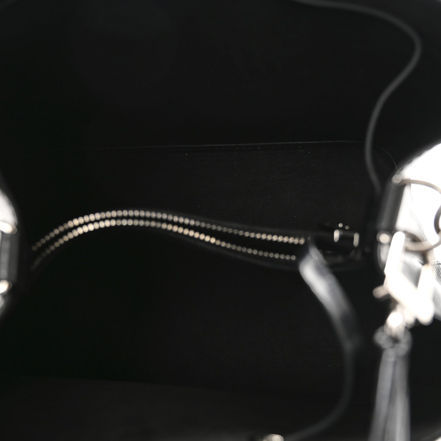 Epi Neonoe Black