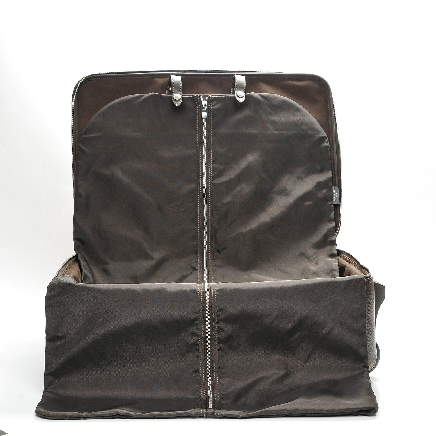 Louis Vuitton Taiga Pegase 55 Grizzli 6 of 9