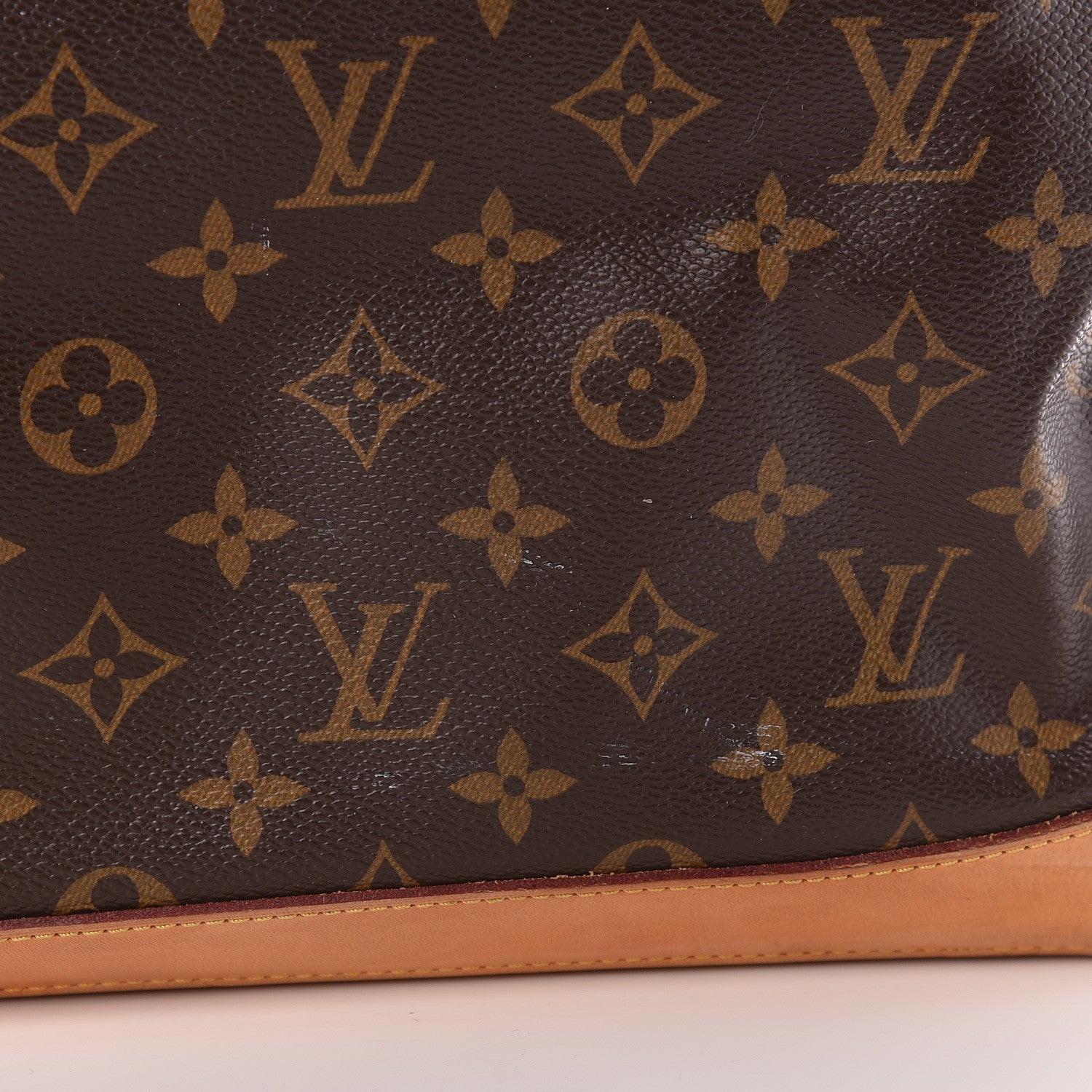 Louis Vuitton Monogram Lockit Horizontal 22 of 25