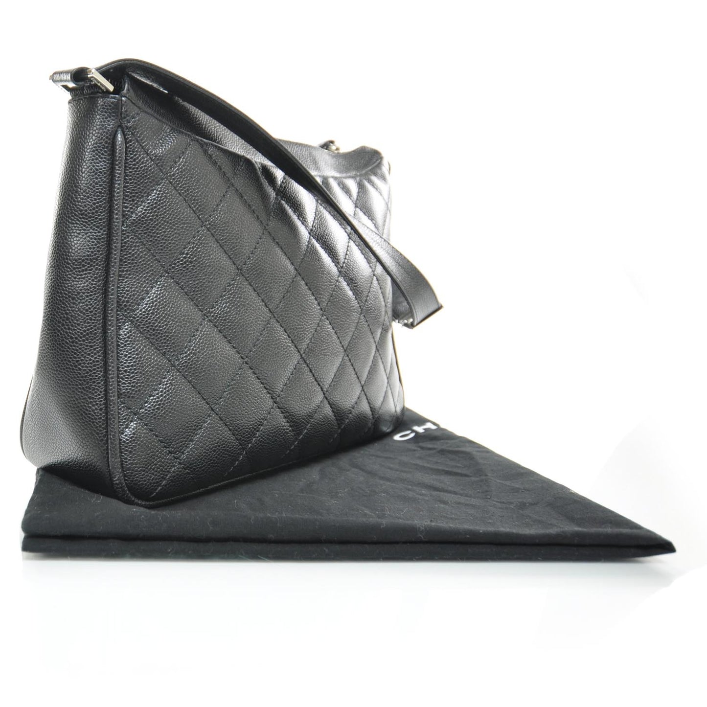 Caviar Quilted Shoulder Bag Black