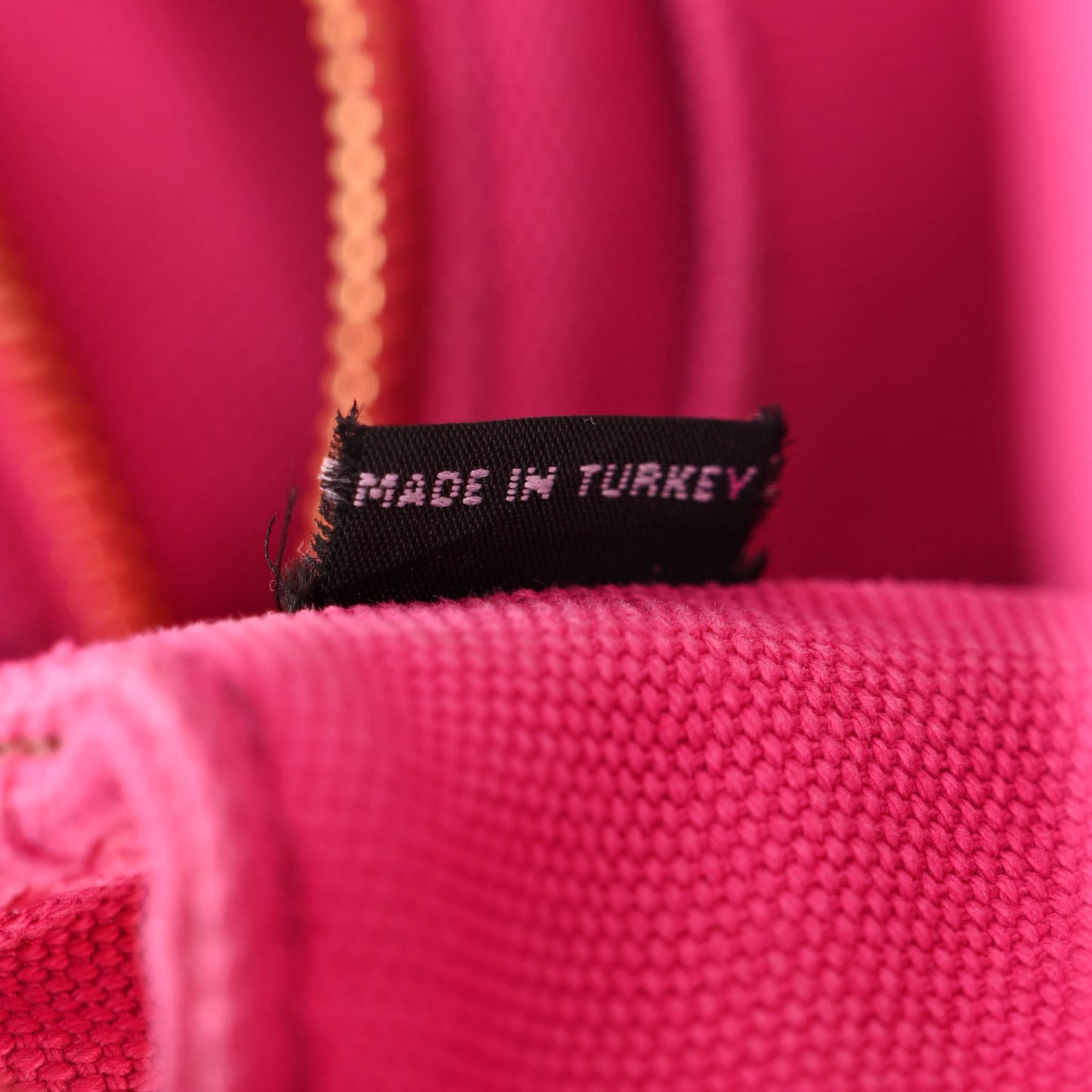 Canapa Small Logo Tote Fuxia