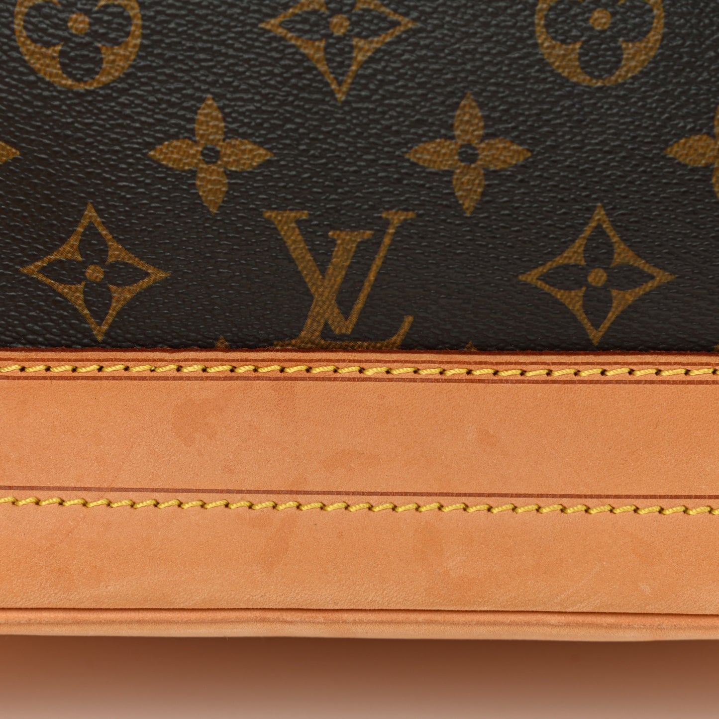 Monogram Noe
