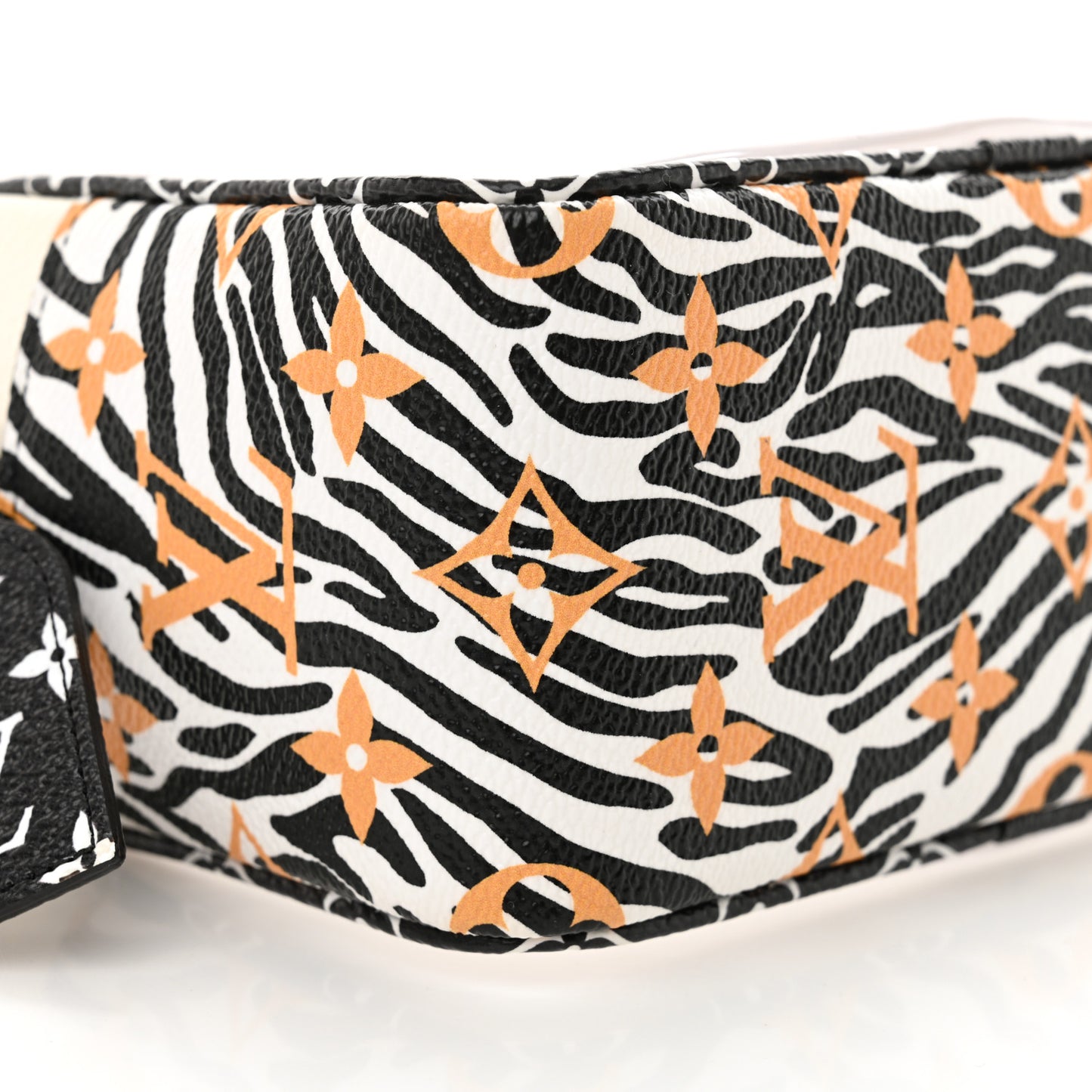 Monogram Giant Jungle Beach Pouch Ivory