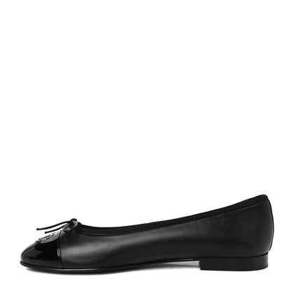 Chanel Lambskin Patent Cap Toe Ballerina Flats 38.5 Black 1 of 10