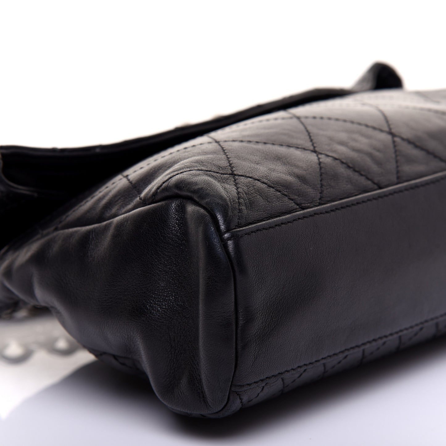 Lambskin Quilted New Lock Flap Black