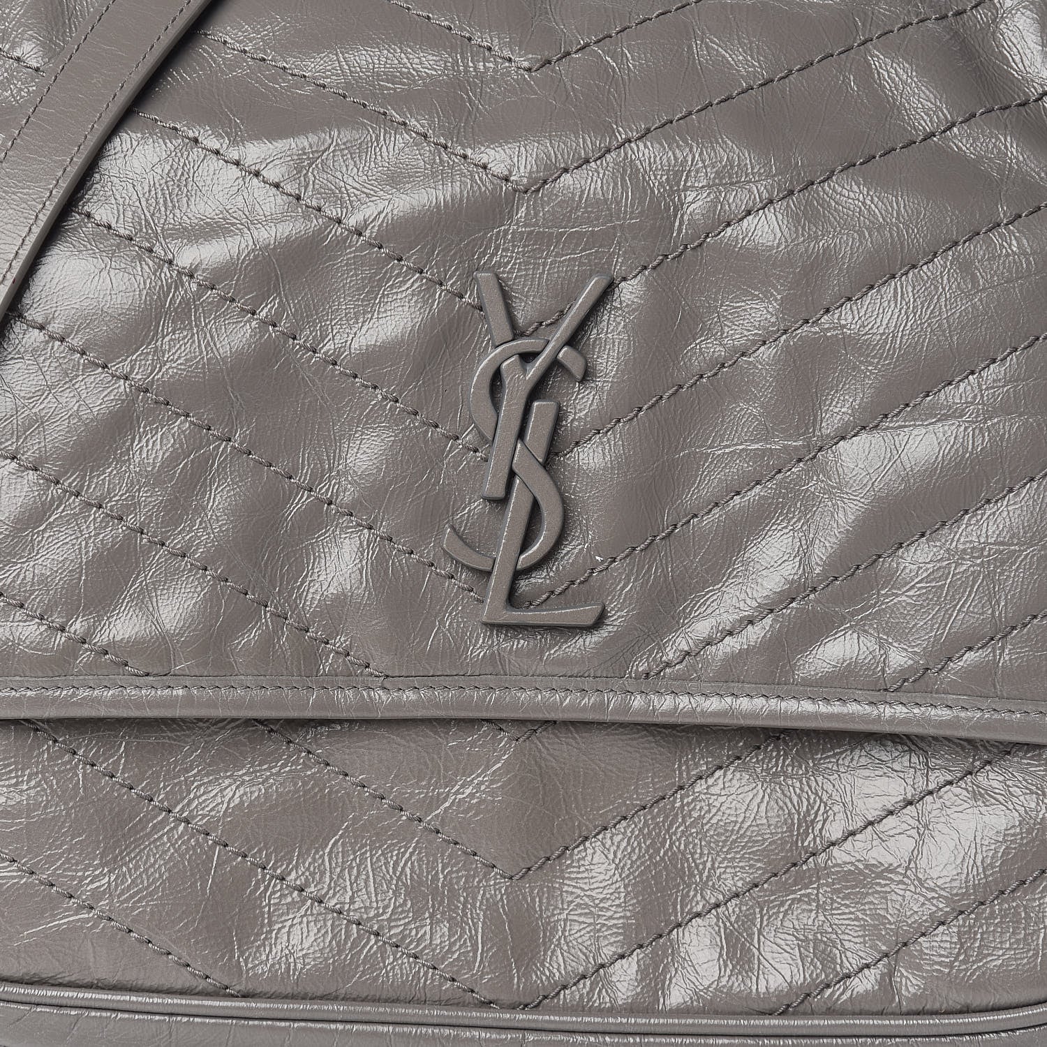 Saint Laurent Crinkled Calfskin Matelasse Monogram Large Niki Chain Satchel Fog 10 of 10