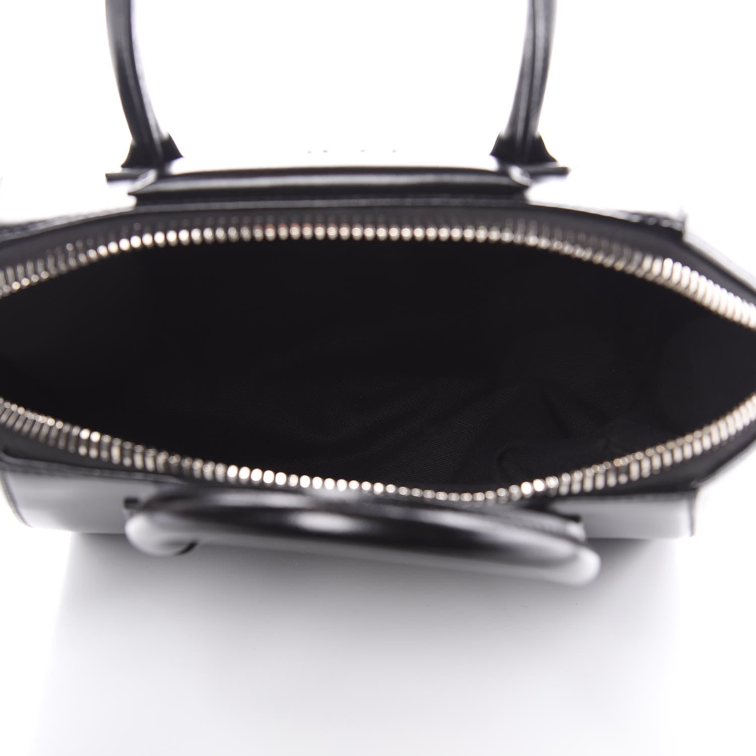 Givenchy Shiny Lord Calfskin Small Antigona Black 5 of 16