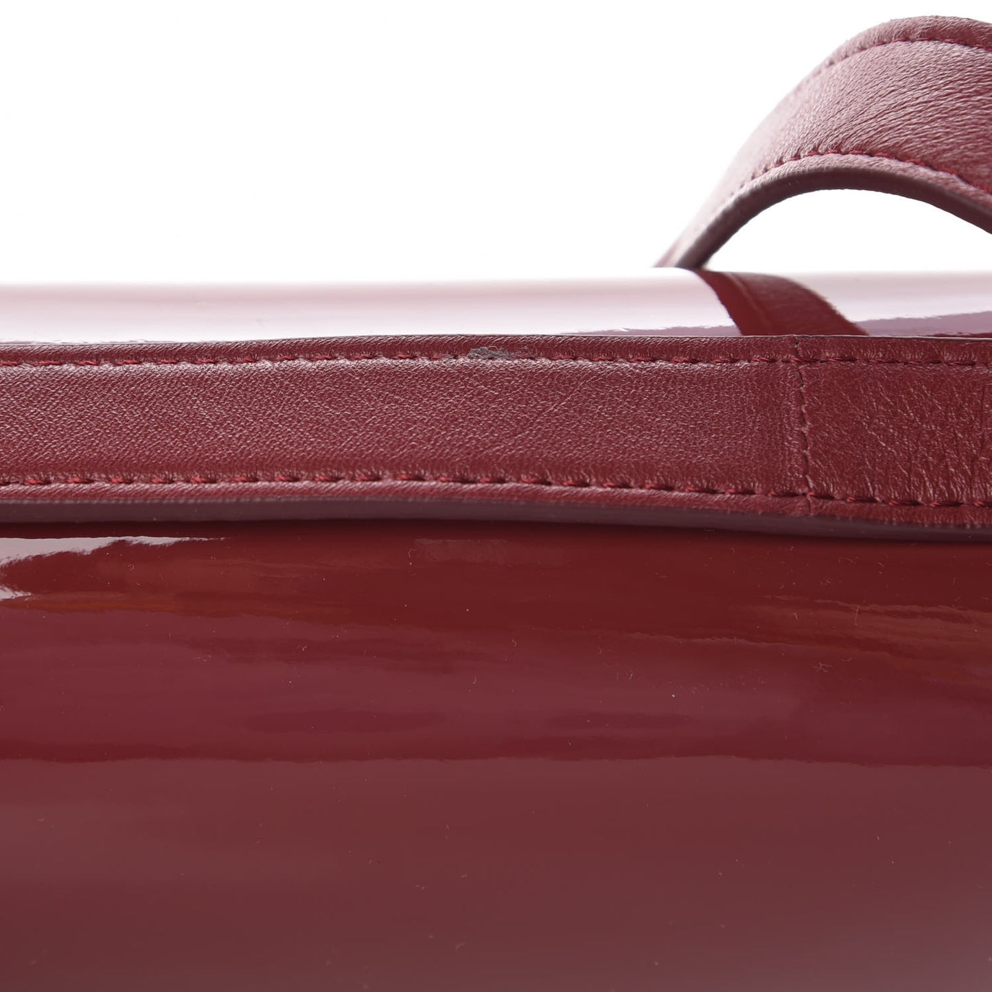 Patent Medium D-Ring Bag Crimson