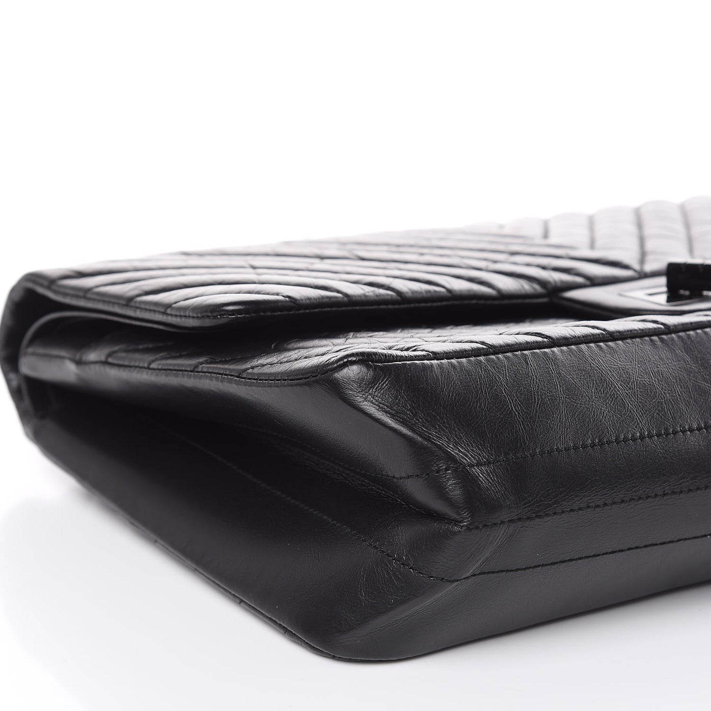 Aged Calfskin Chevron Quilted 2.55 Reissue 227 Flap So Black
