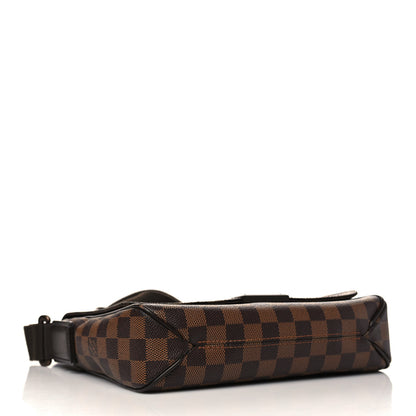 Louis Vuitton Damier Ebene District PM 4 of 7