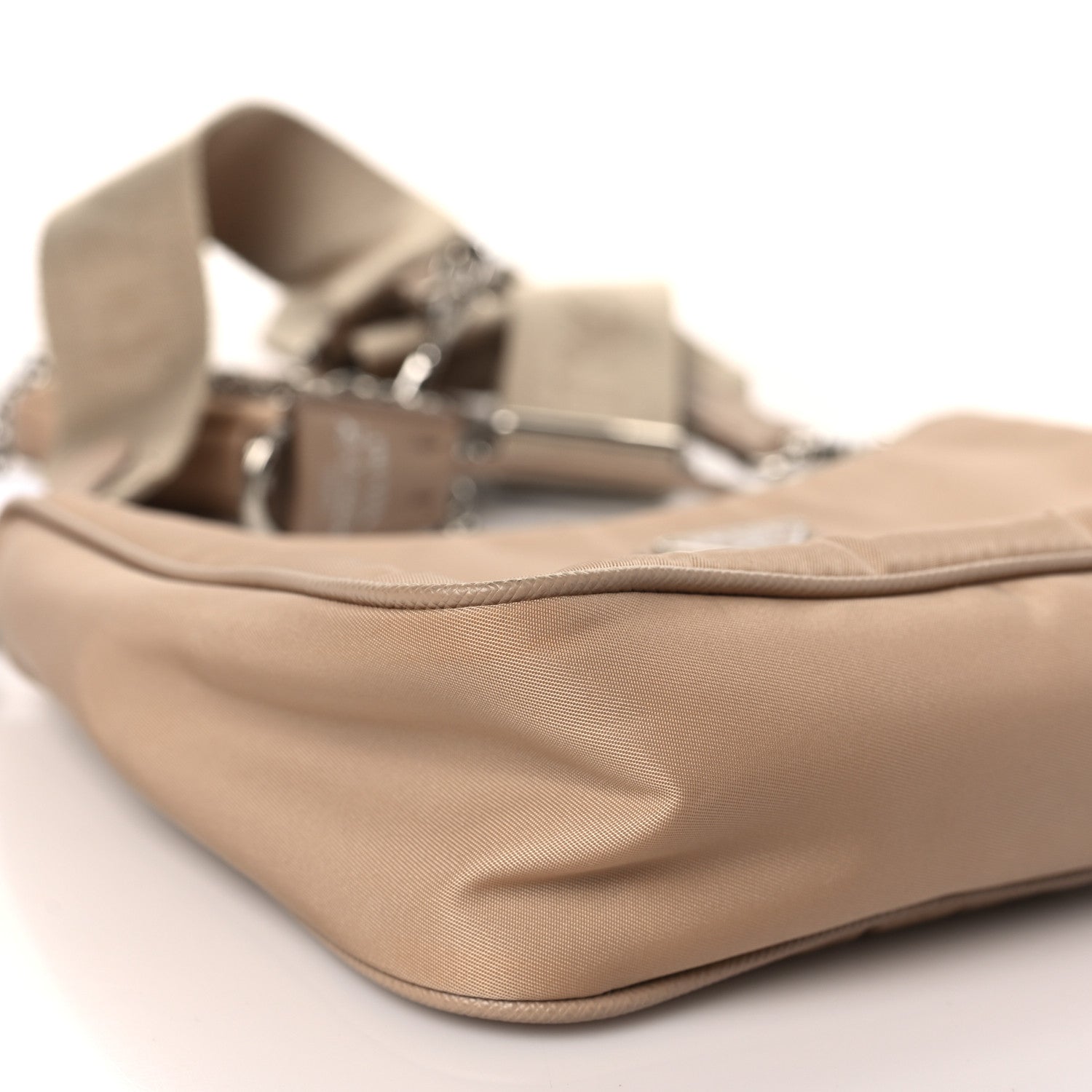 Prada Nylon Re-Edition 2005 Shoulder Bag Cammeo 7 of 8