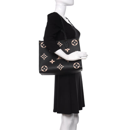 Louis Vuitton Empreinte Monogram Giant Onthego MM Black Beige 2 of 10