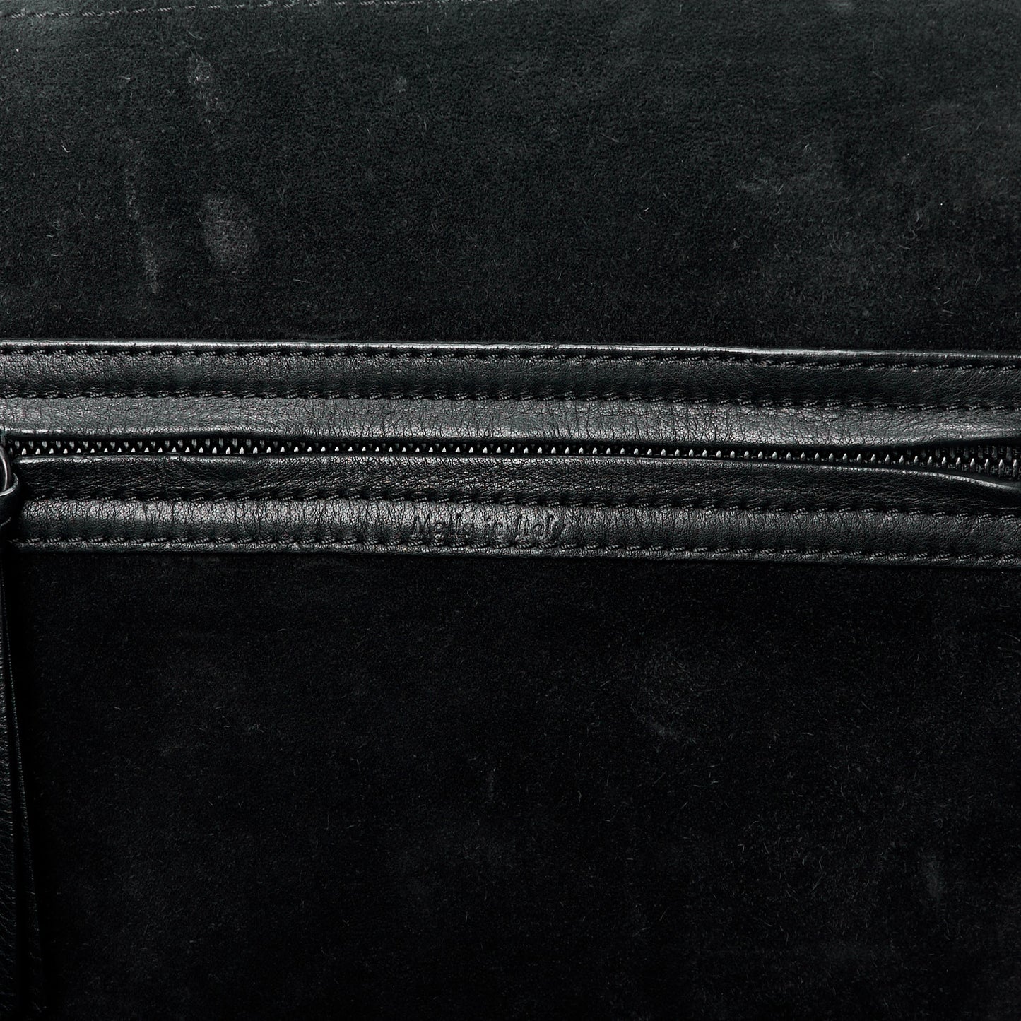 Smooth Calfskin Medium Phantom Luggage Black