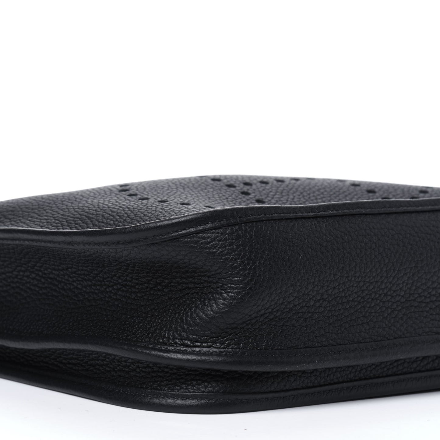 Taurillon Clemence Evelyne III PM Black