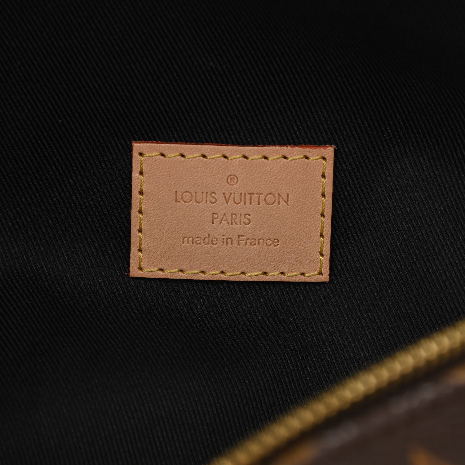 Louis Vuitton Monogram Bumbag 6 of 9