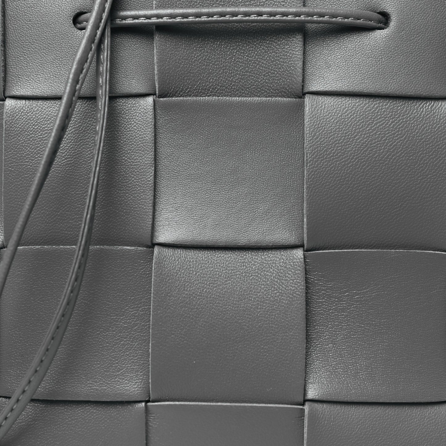 Nappa Maxi Intrecciato Small Cassette Bucket Bag Thunder