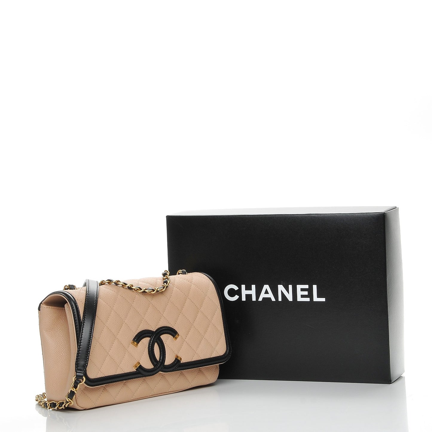 Caviar Quilted Medium CC Filigree Flap Beige Black