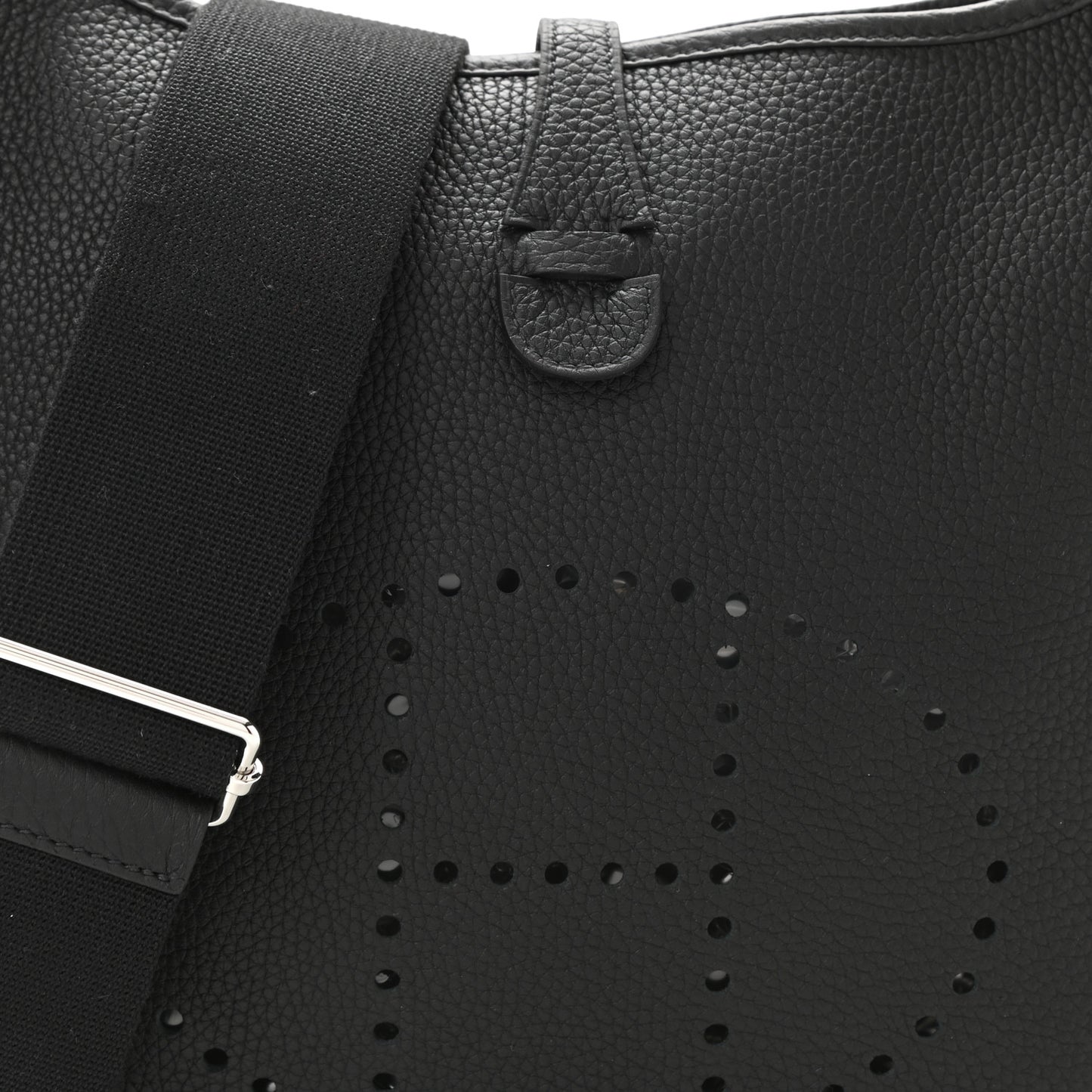 Taurillon Clemence Evelyne III PM Black