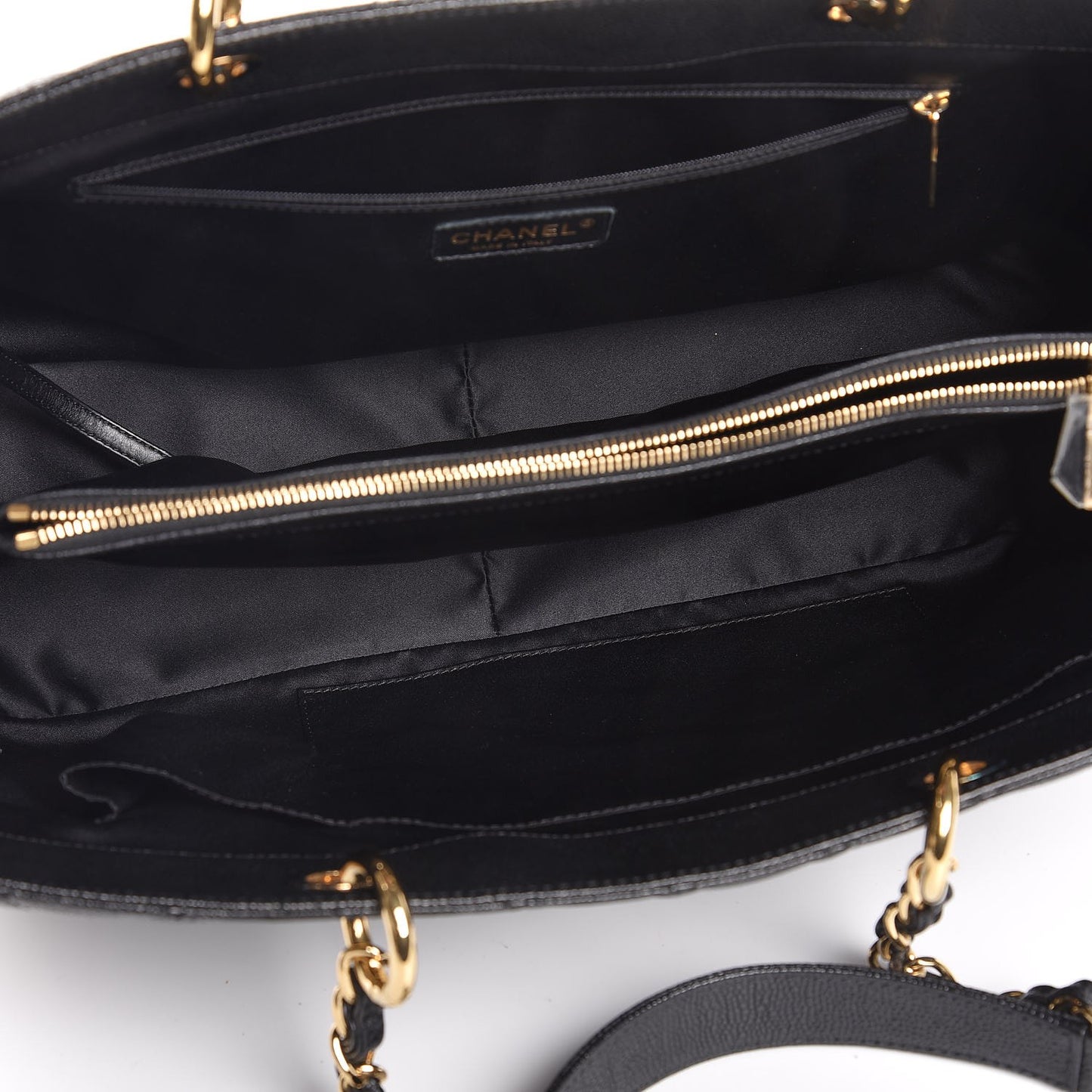 Caviar Quilted XL Grand Shopping Tote GST Black