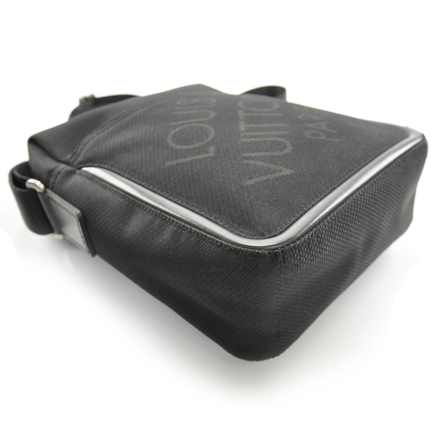 Louis Vuitton Damier Geant Citadin Messenger Black 6 of 11