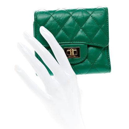 Chanel Aged Calfskin Quilted Reissue Compact Wallet Green 3 of 8