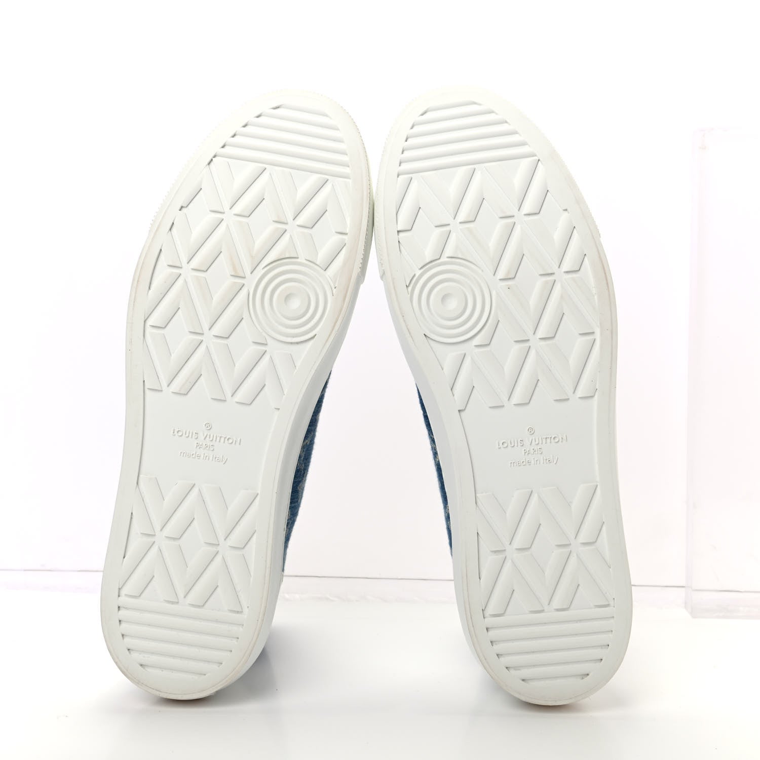 Louis Vuitton Calfskin Denim Monogram Mens Tattoo Sneaker Boots 9 White Blue 6 of 10