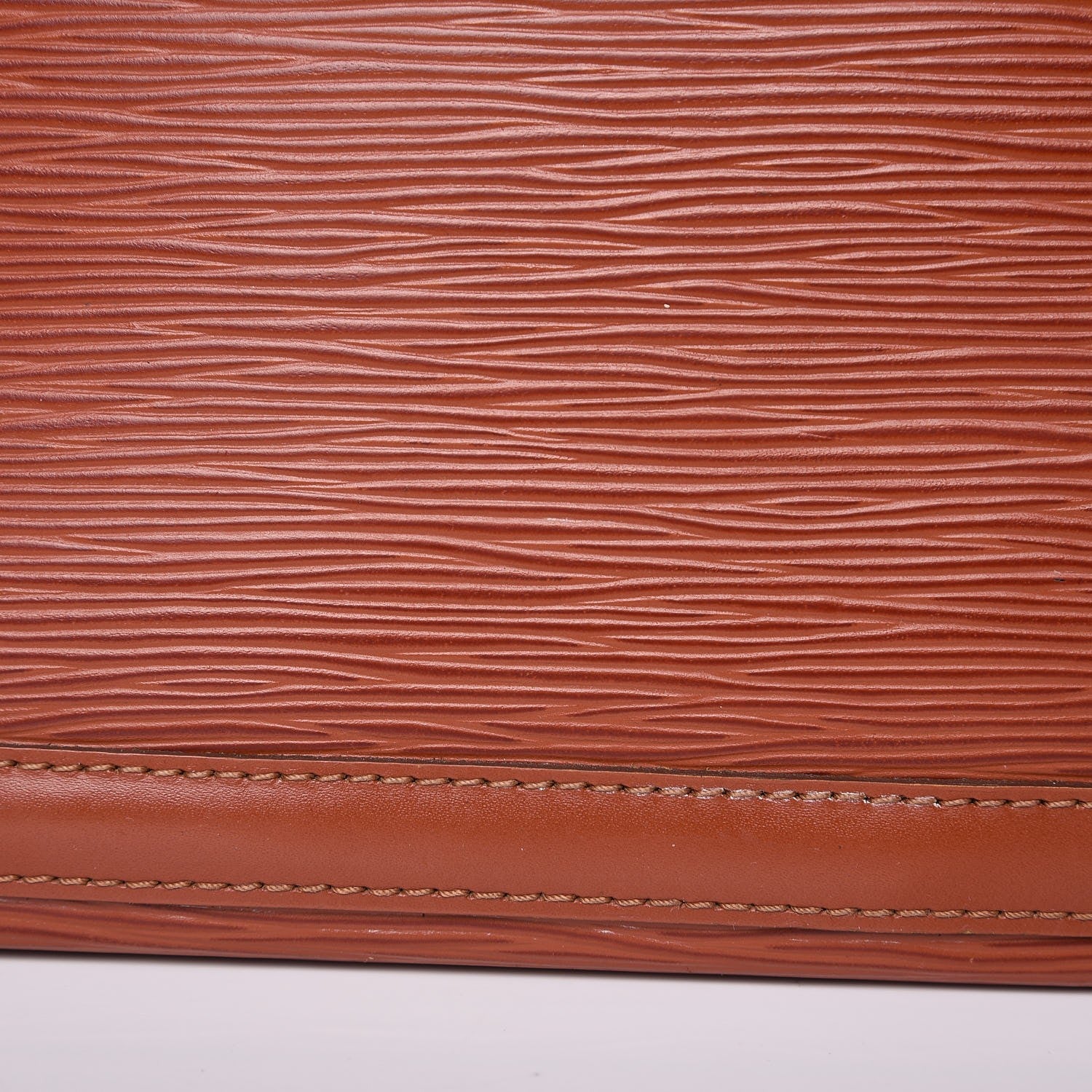 Louis Vuitton Epi Lussac Kenyan Fawn 8 of 19