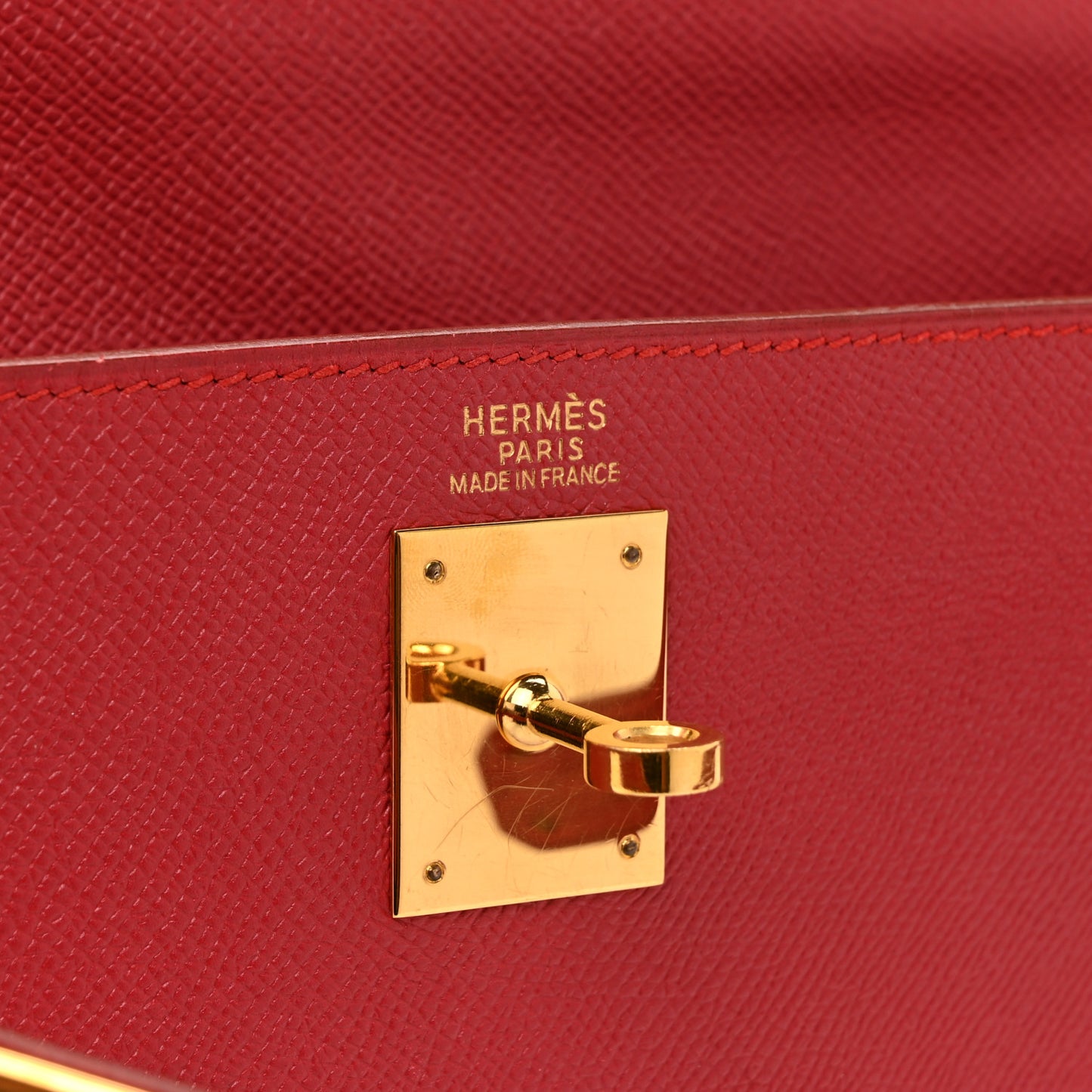 Epsom Kelly Retourne 32 Rouge Vif