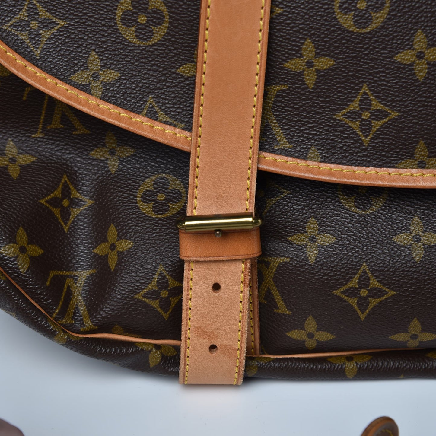 Monogram Saumur 43