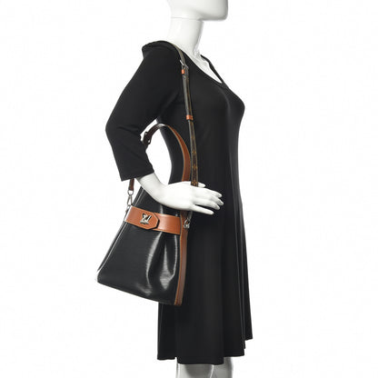 Louis Vuitton Epi Twist Bucket Black 2 of 11