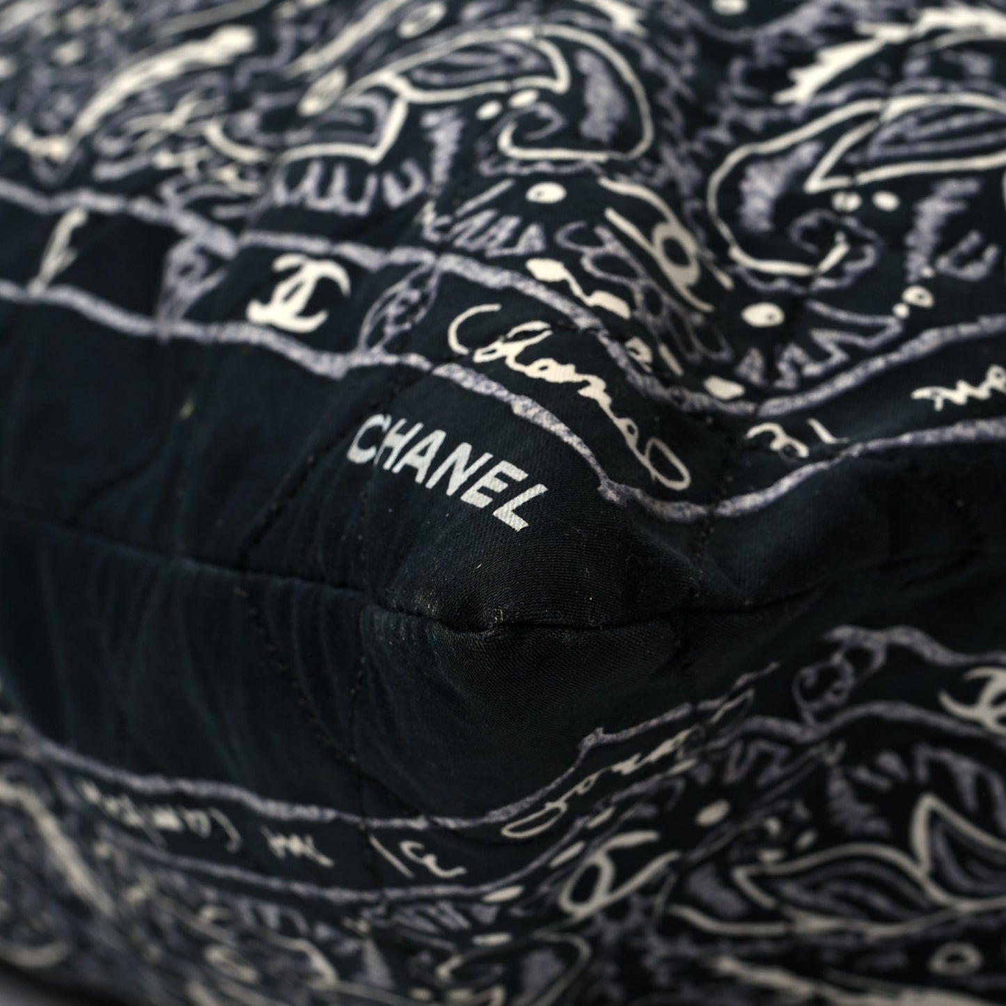 Cotton Quilted XXL Bandana Shopping Tote Blue