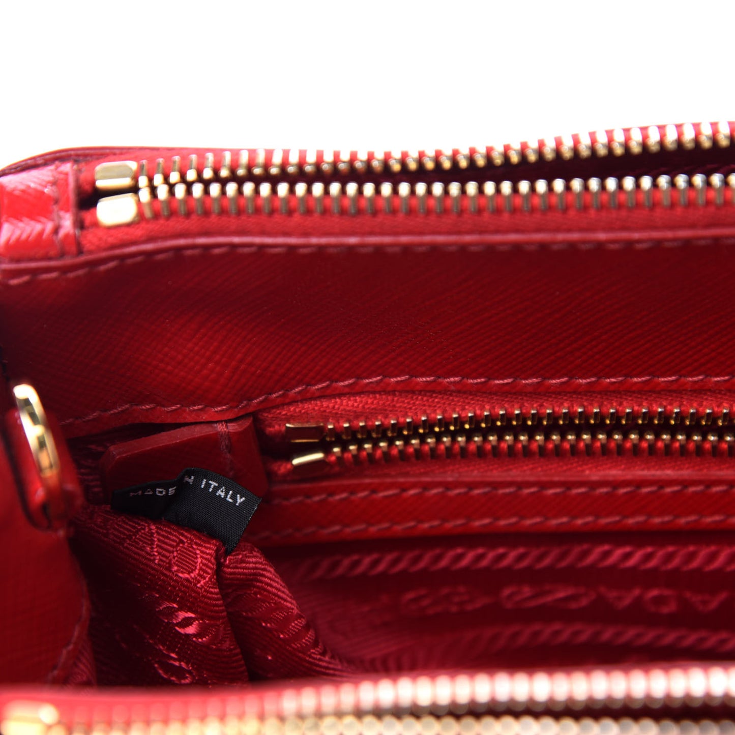 Saffiano Vernice Mini Galleria Double Zip Tote Rosso