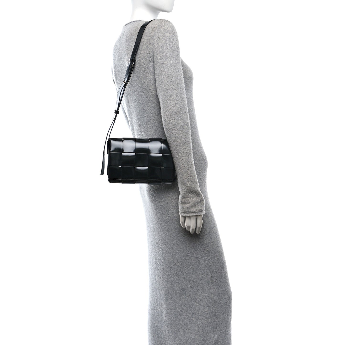 Spazzolato Intrecciato Maxi Cassette Crossbody Bag Black