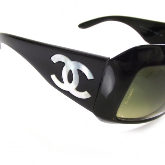 Mother of Pearl CC Sunglasses 5076 Black