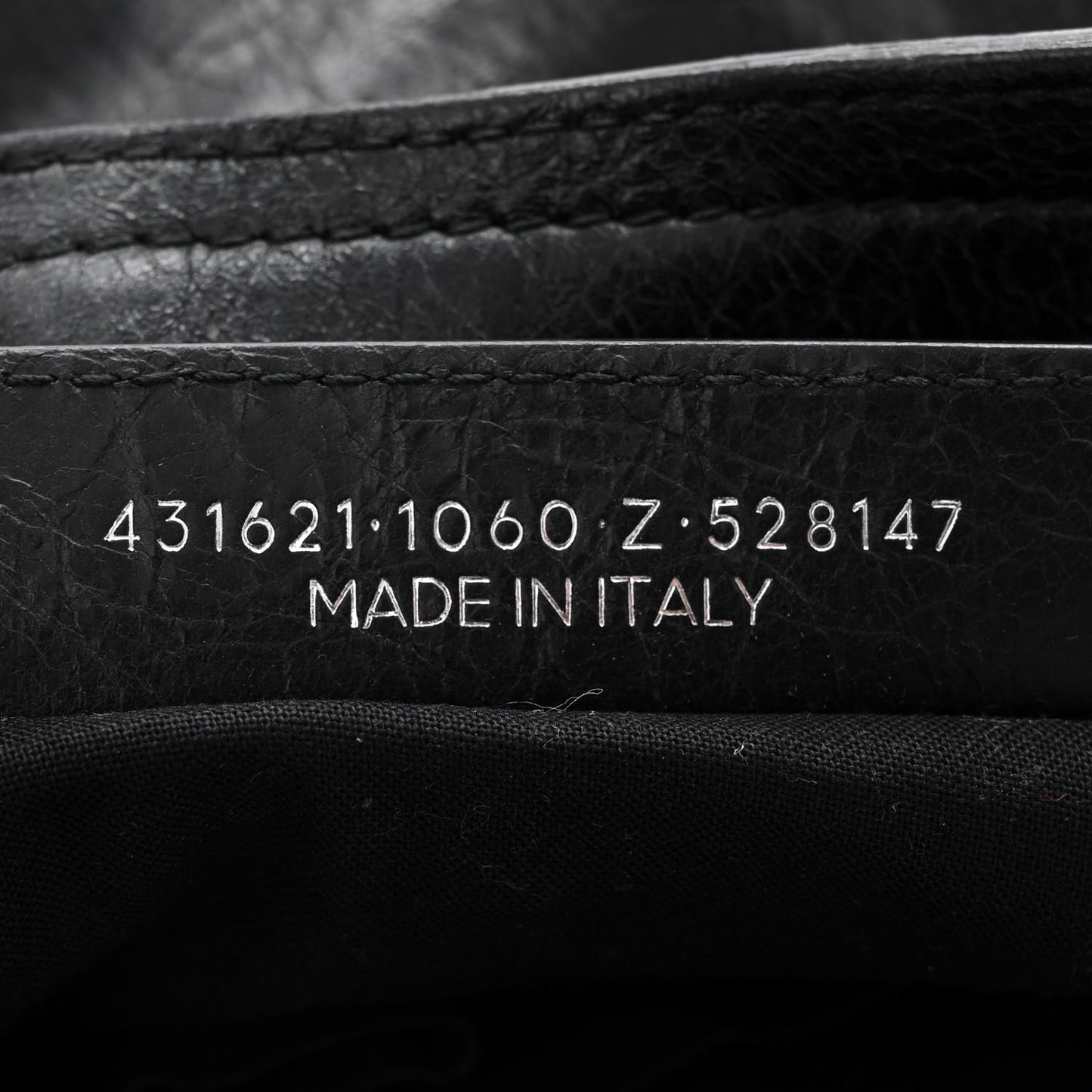 Agneau Classic Silver Hardware S City Logo Strap Black