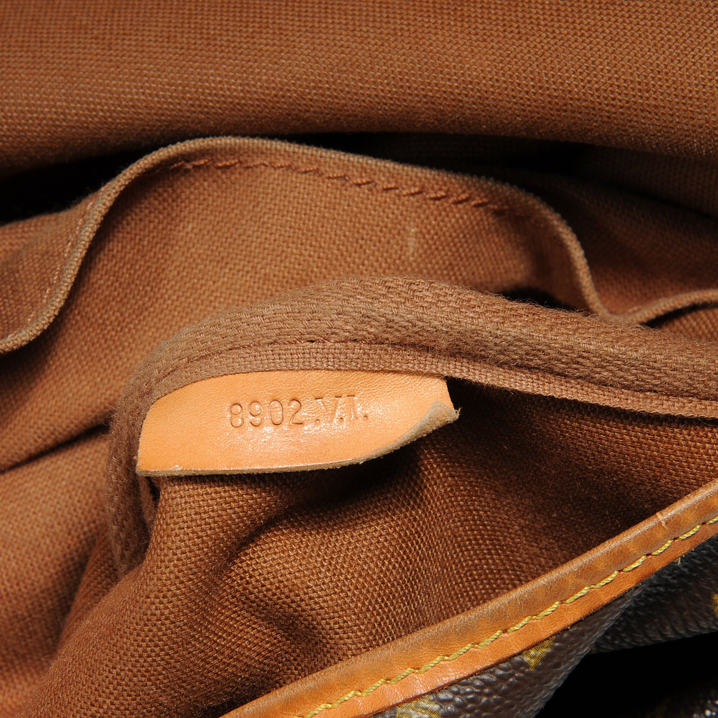 Monogram Saumur 35
