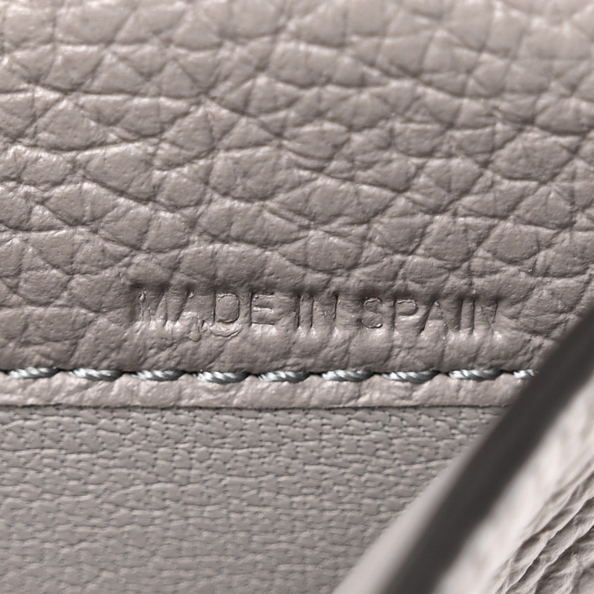 Chloe Grained Calfskin Alphabet Compact Wallet Cashmere Grey 7 of 8