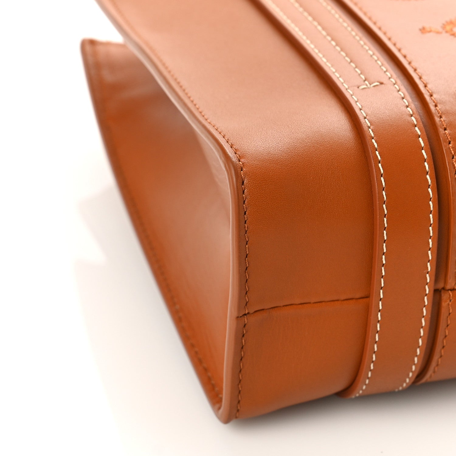 Chloe Calfskin Small Woody Tote Caramel 7 of 10
