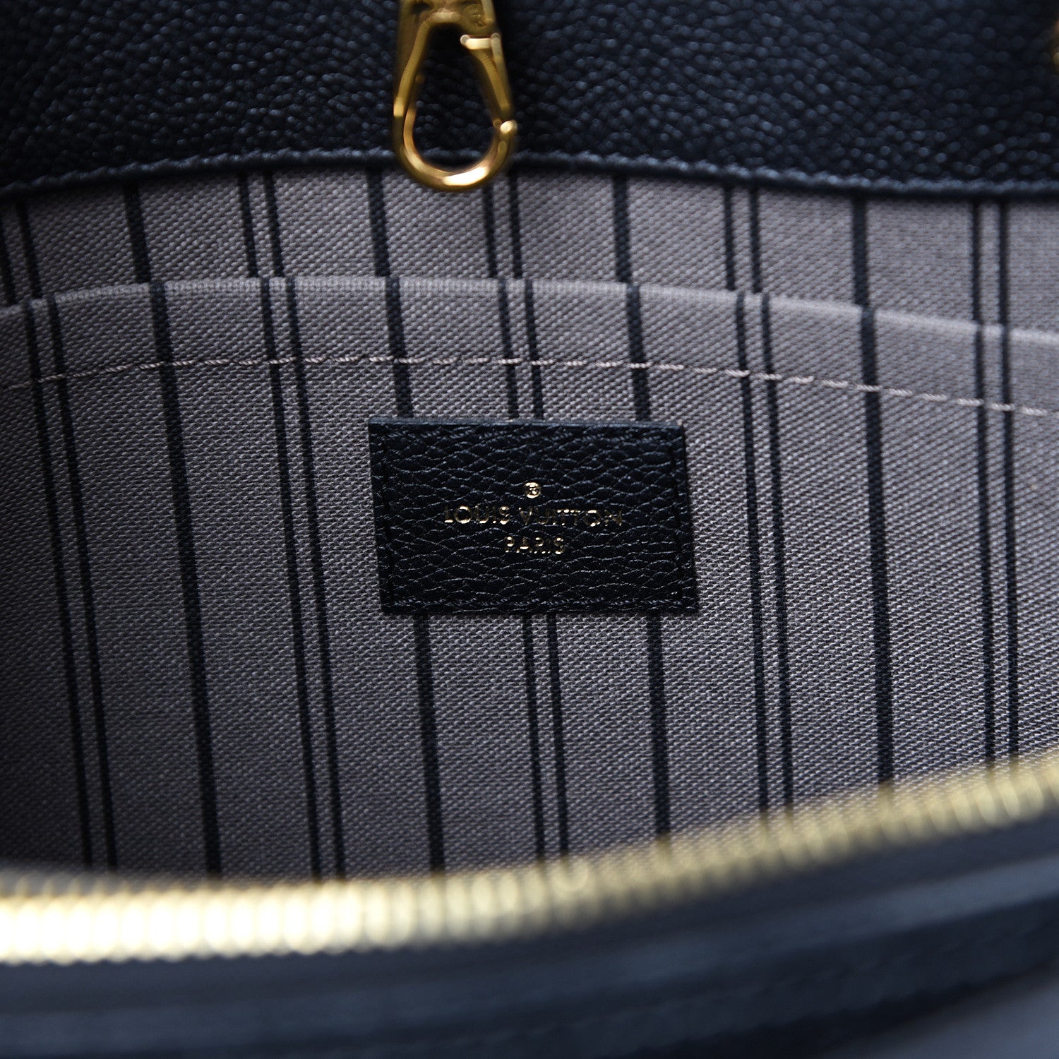 Louis Vuitton Empreinte Montaigne MM Black 5 of 10