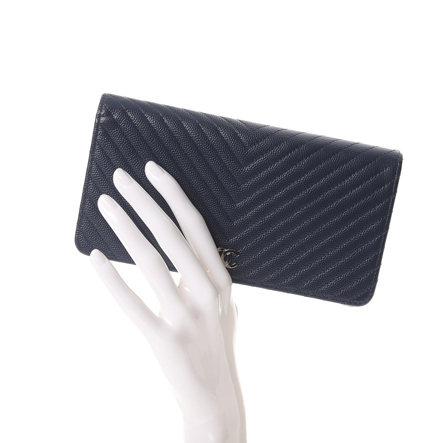Caviar Chevron Quilted Yen Wallet Navy