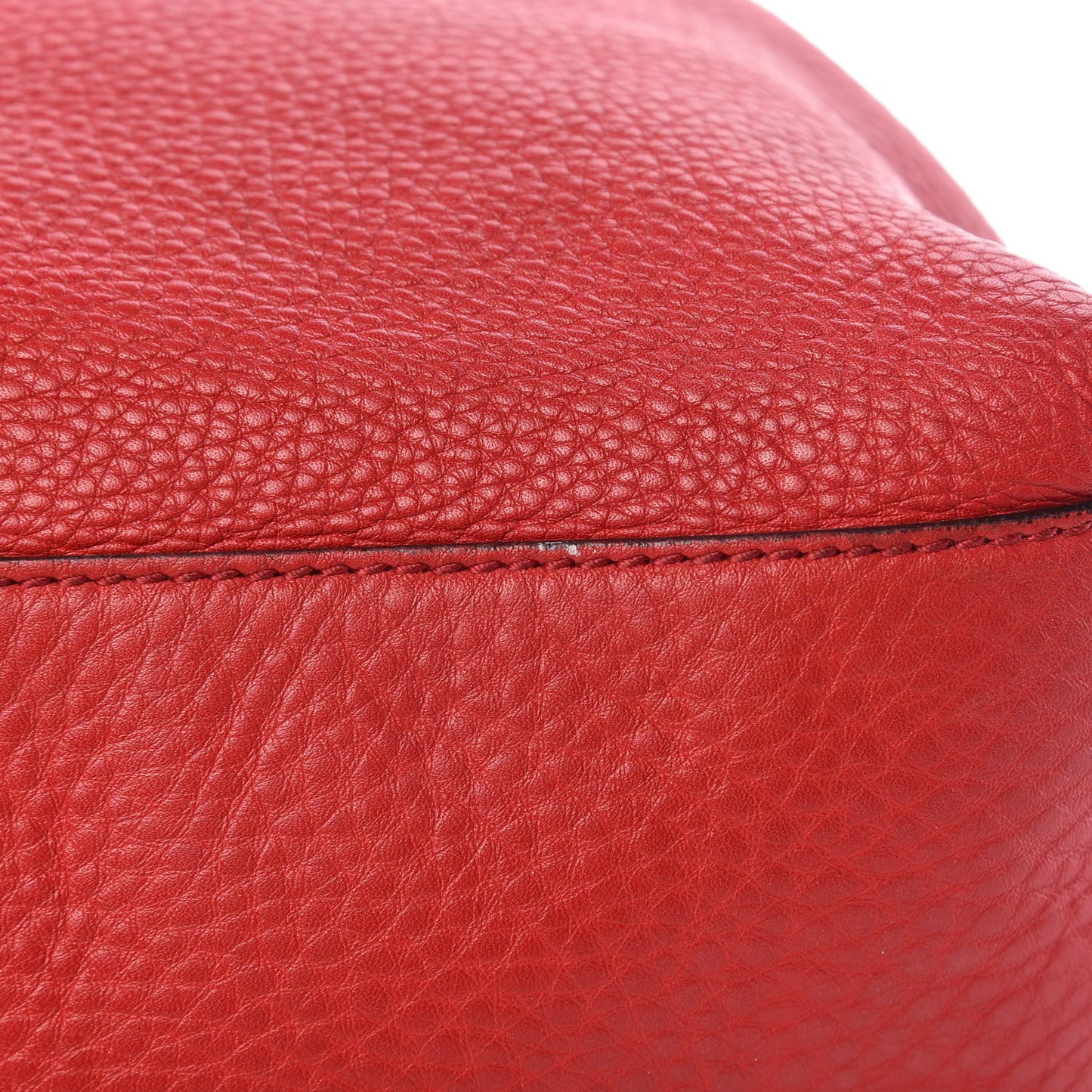 Pebbled Calfskin Medium Soho Chain Shoulder Bag Tabasco Red