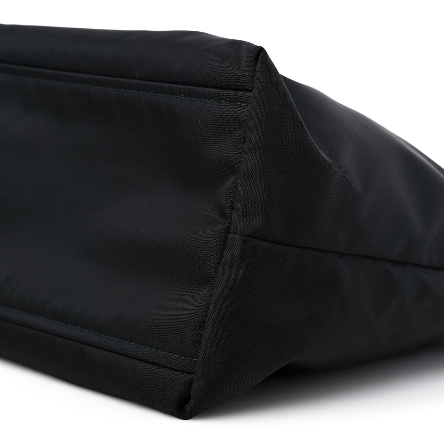 Tessuto Nylon Vela Saffiano Tote Black
