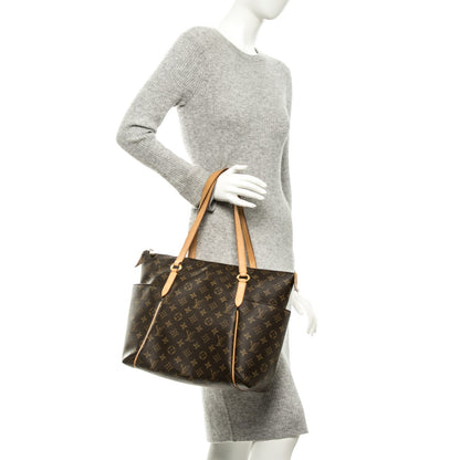Louis Vuitton Monogram Totally MM 2 of 8