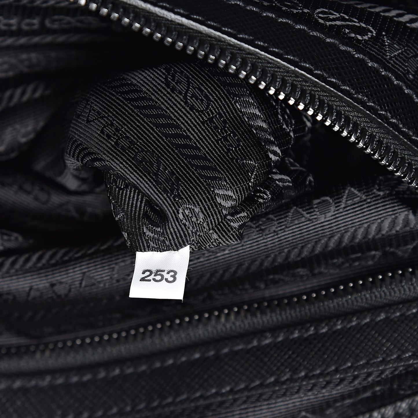 Tessuto Nylon Vela Shopping Tote Black