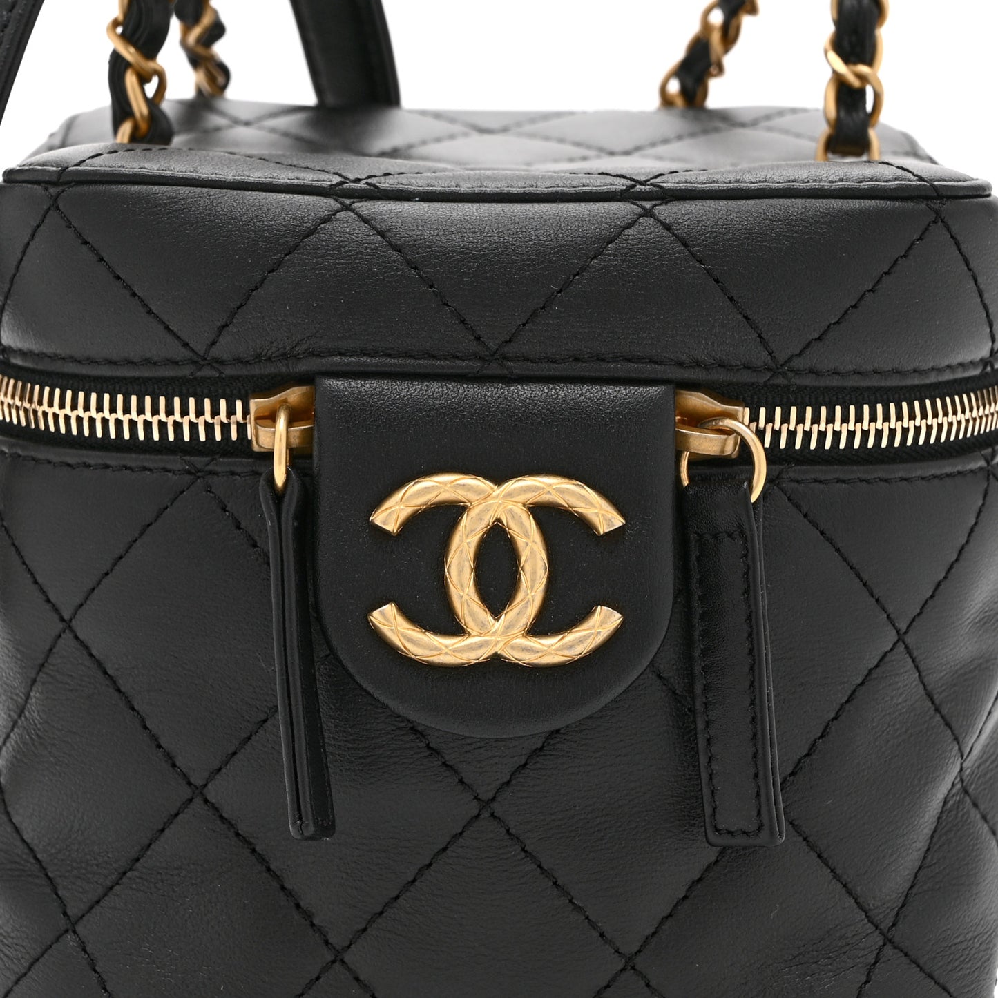 Calfskin Quilted Small Vanity Case With Chain Black