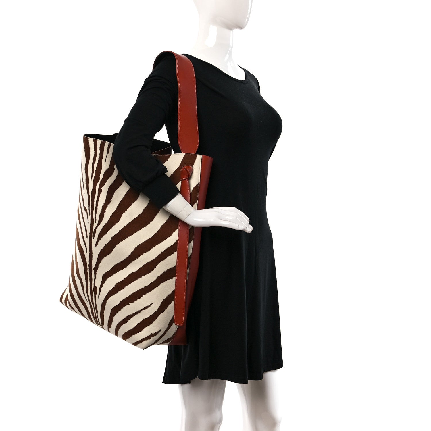 Celine Smooth Calfskin Felt Zebra Printed Oversized Twisted Cabas Chalk Brick 2 of 14