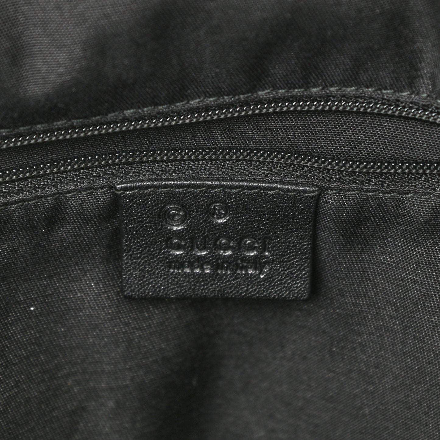 Guccissima Medium Sukey Boston Black