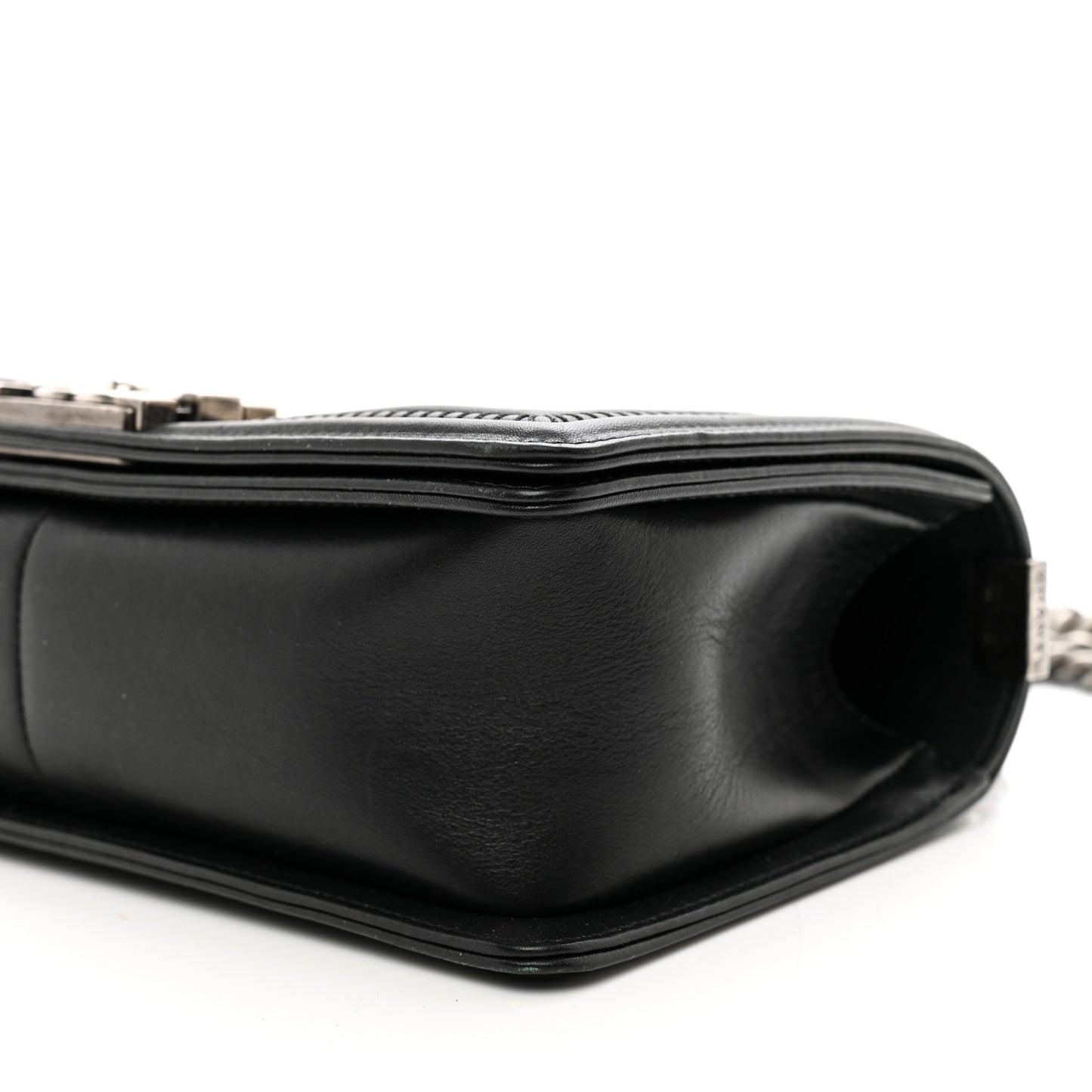 Calfskin Woven Medium Boy Flap Black White