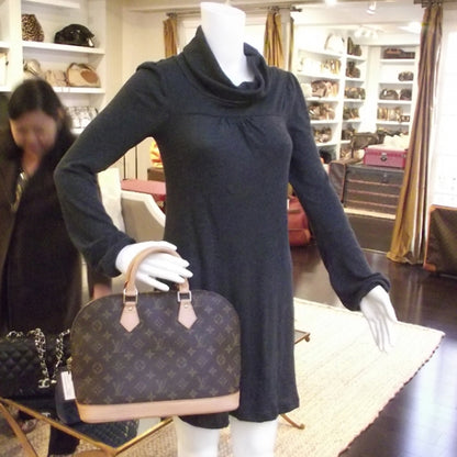 Louis Vuitton Monogram Alma 2 of 13