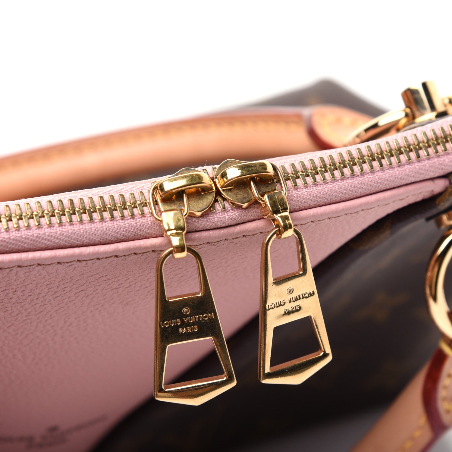 Louis Vuitton Monogram V Tote BB Rose Poudre 14 of 26